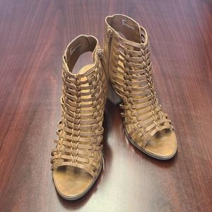 Cloudwalkers by Avenue Brandy Plus Size Chunky Heel Sandal